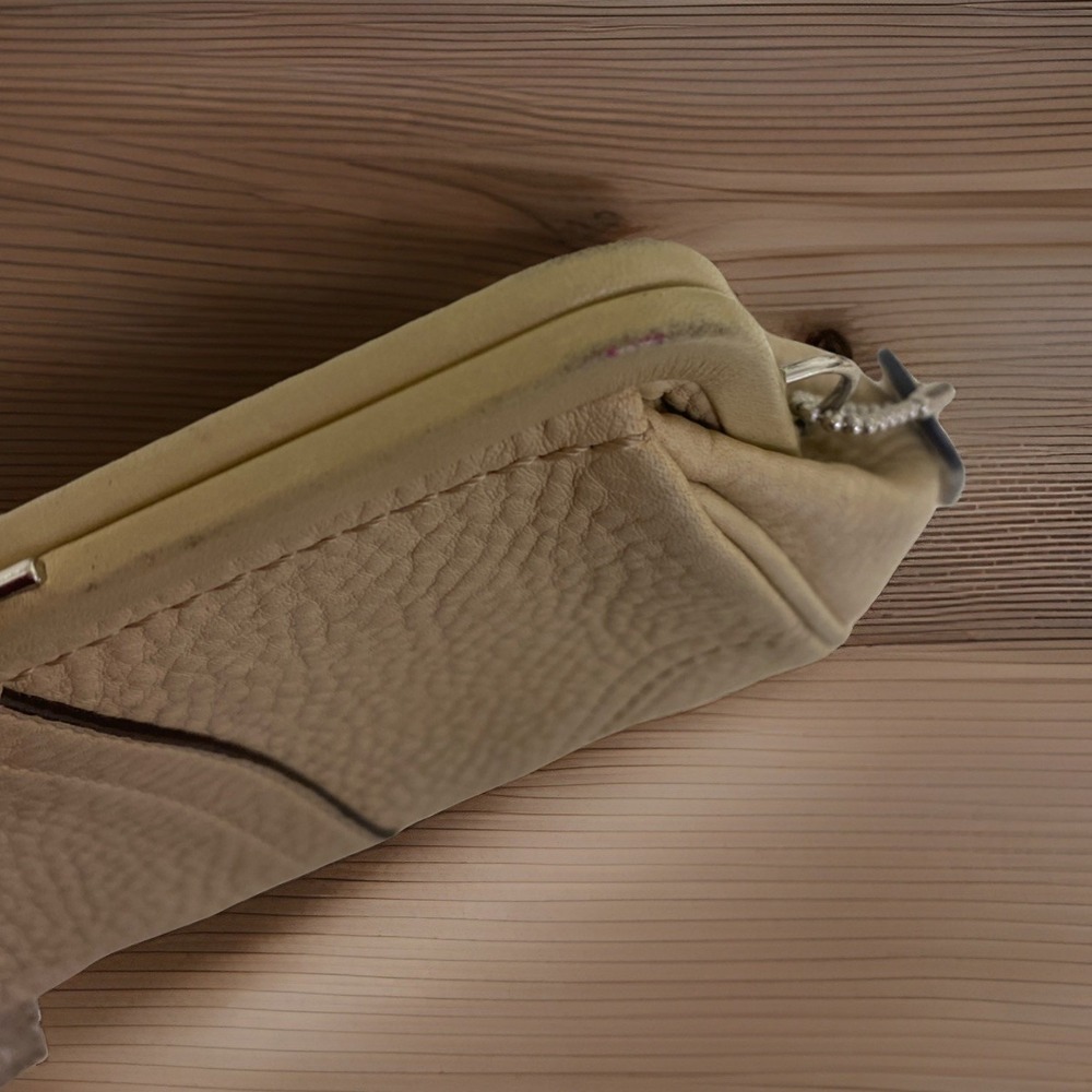 Vintage COACH Soho Kisslock Cosmetic Bag Purse Beige Pebbled Leather Y2K Read - Picture 6 of 7